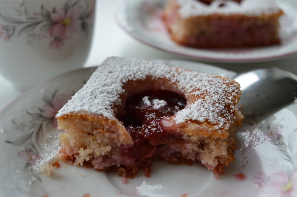 Low-Sugar Non-Dairy Plum&nbsp;Pie