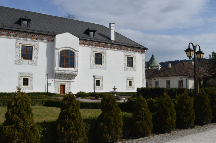 Renaissance gardens in Bytca