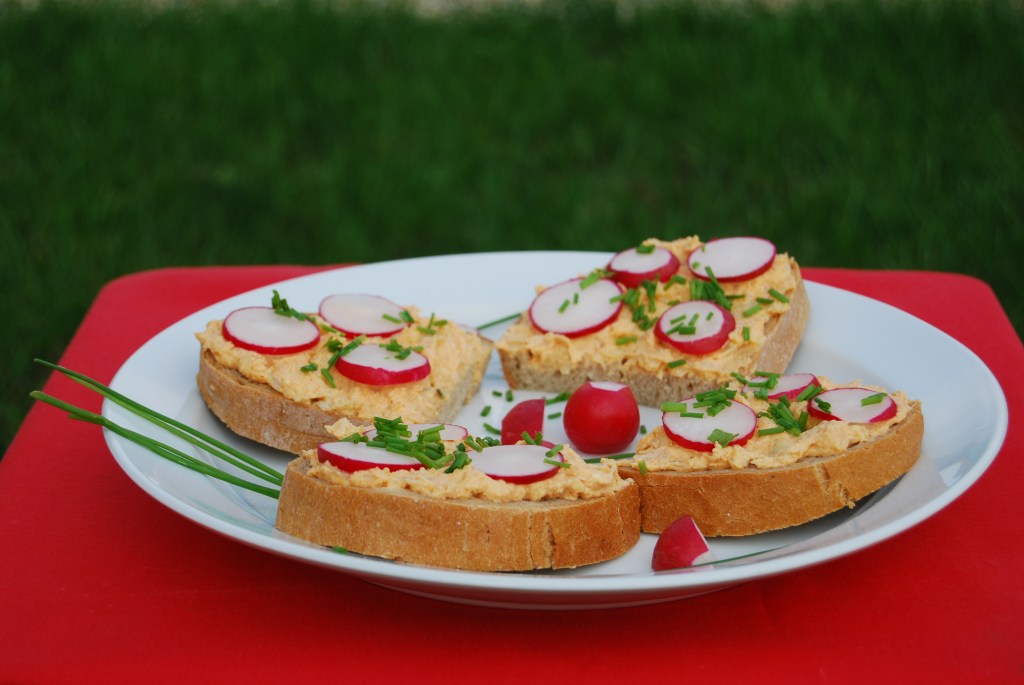 Piquant Bryndza Cheese&nbsp;Spread