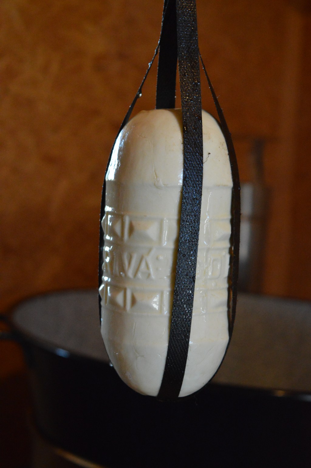 How traditional oštiepok cheese is&nbsp;made