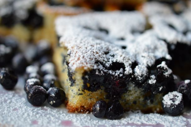bilberry cake 1