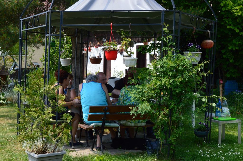 What a Slovak barbecue looks&nbsp;like
